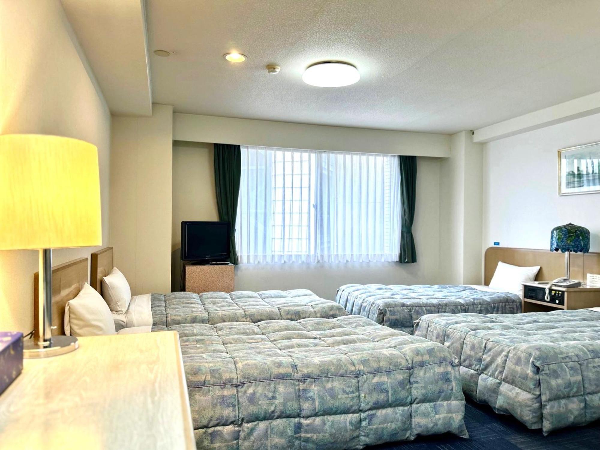 Hotel Luna Park Ehime Esterno foto