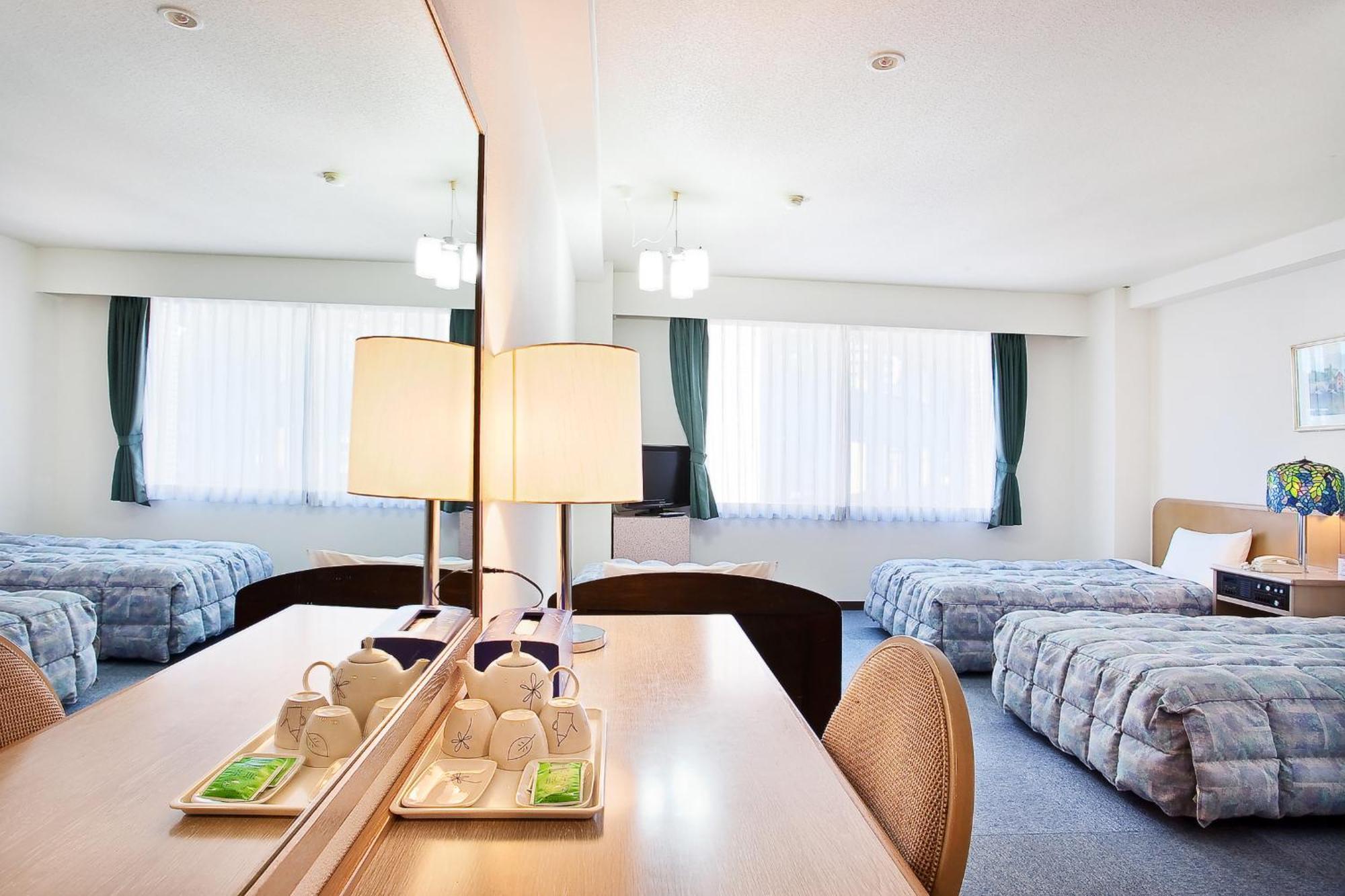 Hotel Luna Park Ehime Esterno foto
